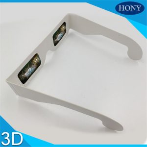 cardboard star rainbow eyewear